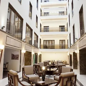 https://europa-royale-bucharest.bucharesthotelsnow.com